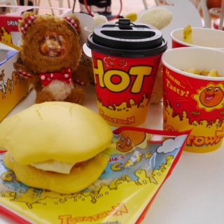 ���уE�F���f�B�ł��B